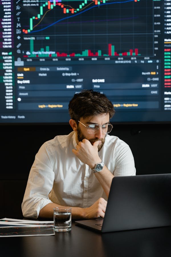 Apprendre la bourse : les étapes essentielles pour avancer