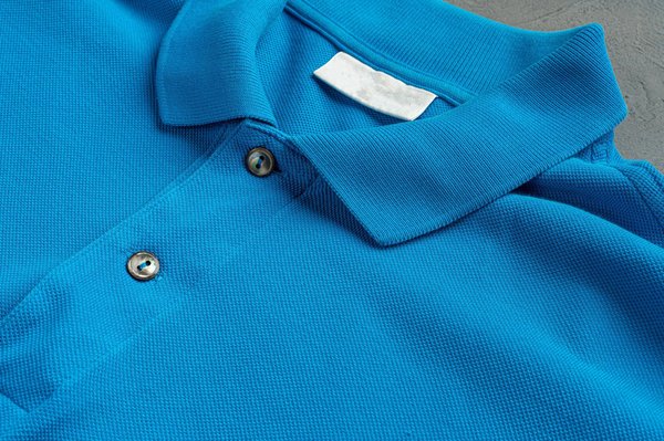 Top 5 raisons de porter le polo en coton serge blanco